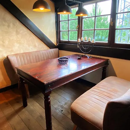 Apartmán Gemuetliche Ferienwohnung Turmzimmer Im Rittergut Leppersdorf Bei Dresden Leppersdorf