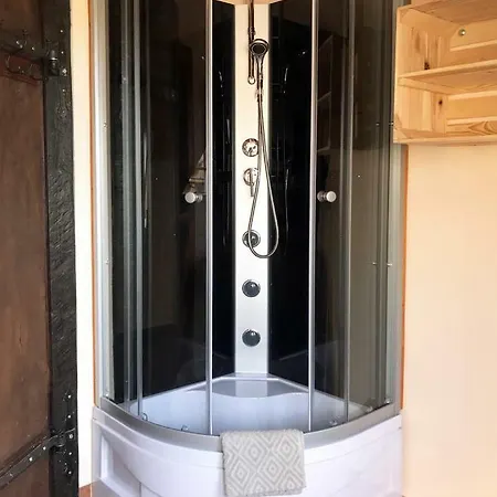 Gemuetliche Ferienwohnung Turmzimmer Im Rittergut Leppersdorf Bei Dresden Apartmán Leppersdorf